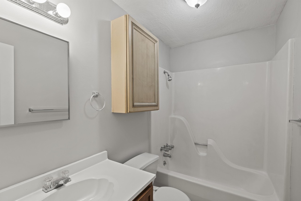 310 South 8th Street - A #A - Photo 4 of 5