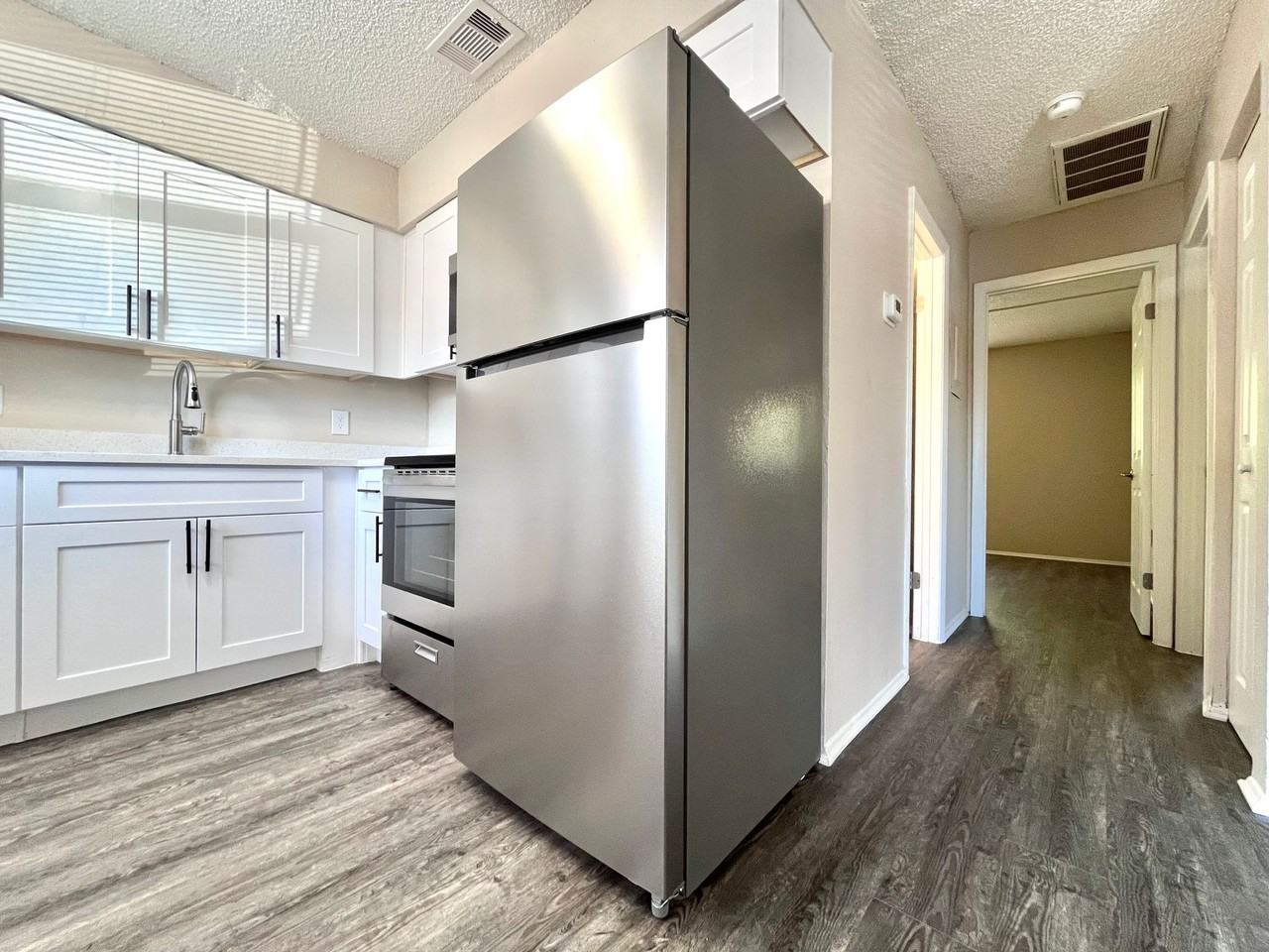 Raven at Park Place - Photo 3 of 49