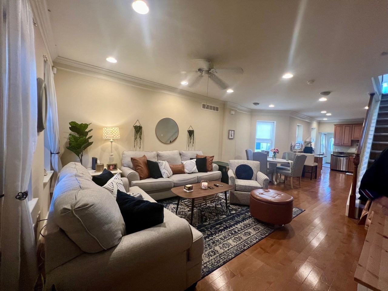 1908 N Lincoln St #1 - Photo 5 of 24