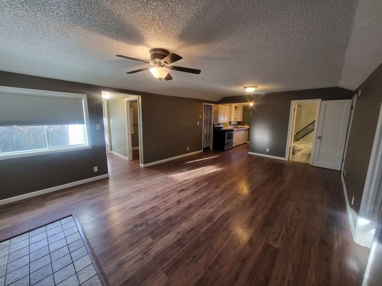 1226 Wilder Ave #1 - Photo 6 of 19