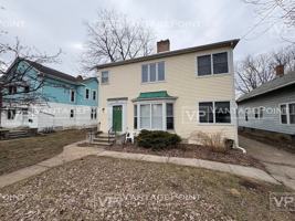 featured image of 857 Jackson St #B