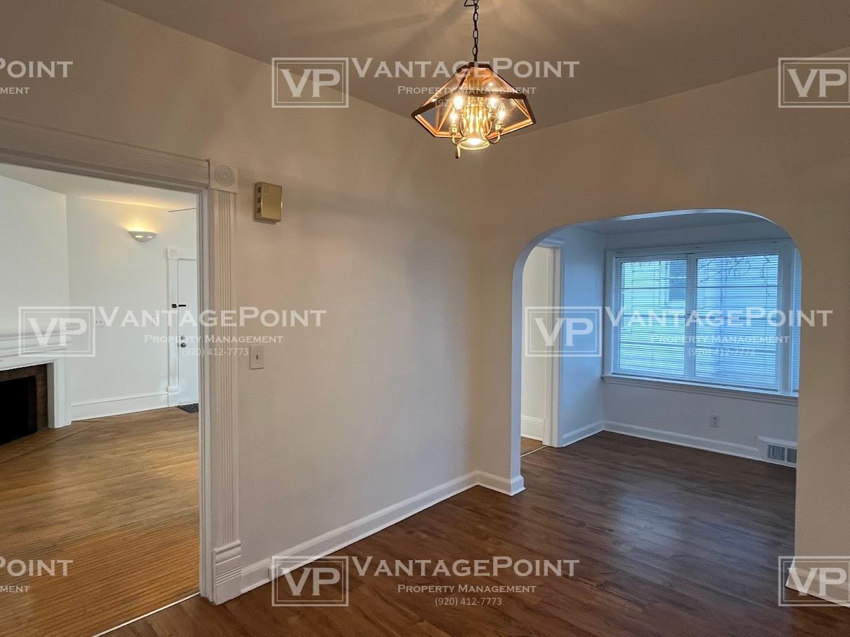 857 Jackson St #B - Photo 7 of 16