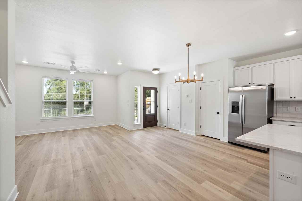 5811 South 31st StreetUnit 104 #104 - Photo 2 of 31