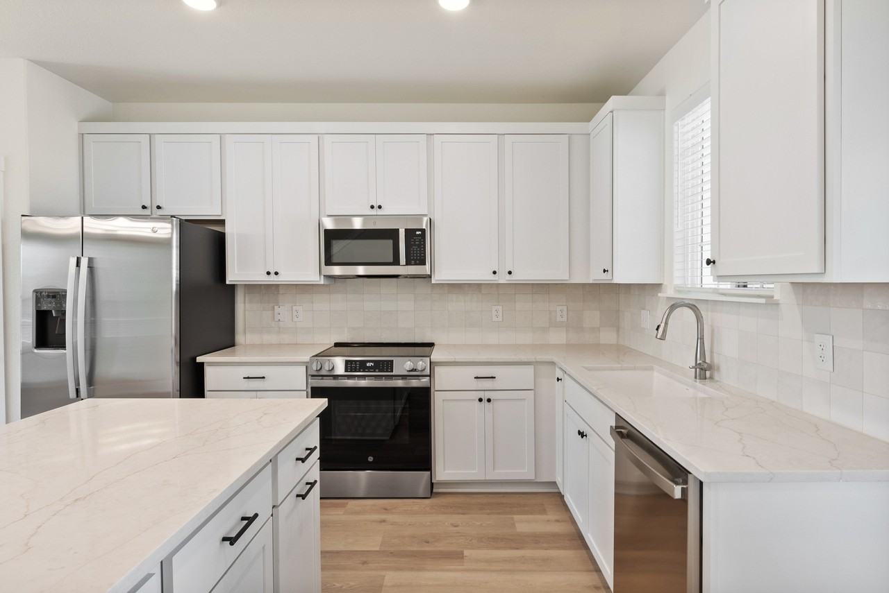 5811 South 31st StreetUnit 104 #104 - Photo 4 of 31