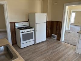 featured image of 701 W 4th St #2