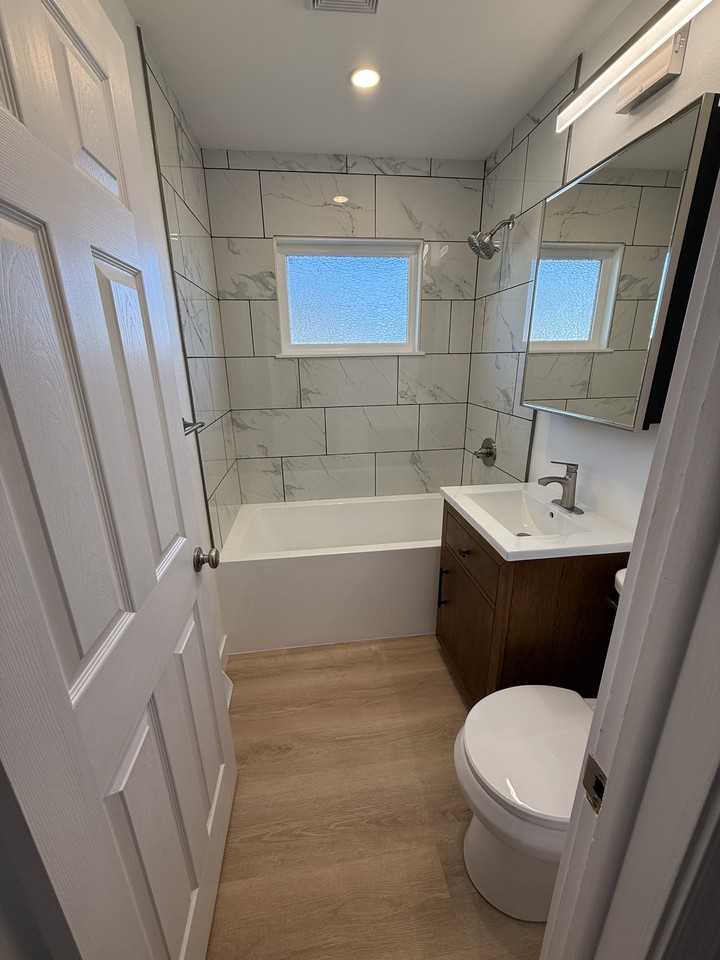 4713 Diana Dr #1 - Photo 6 of 22