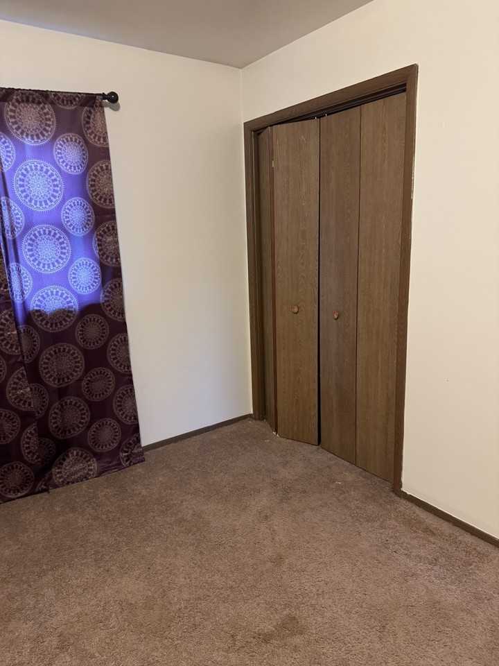 127 N Grant Ave #2 - Photo 7 of 10