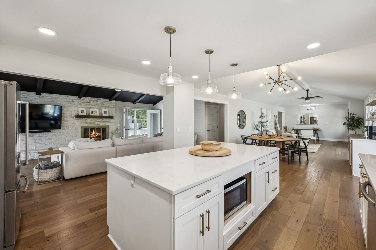 4604 Mountain View Dr #1 - Photo 6 of 50