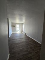 featured image of 106 N 6th St