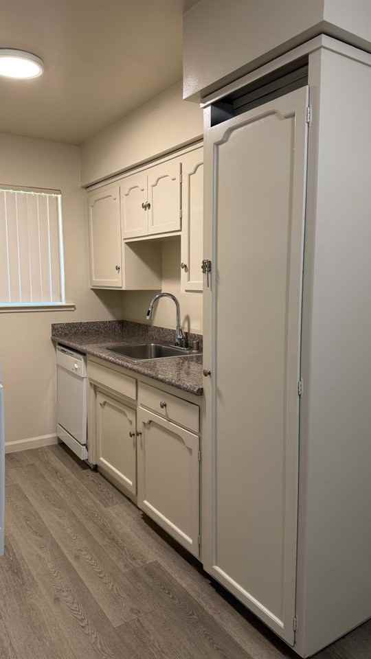 Garden East Apartments - Photo 6 of 18