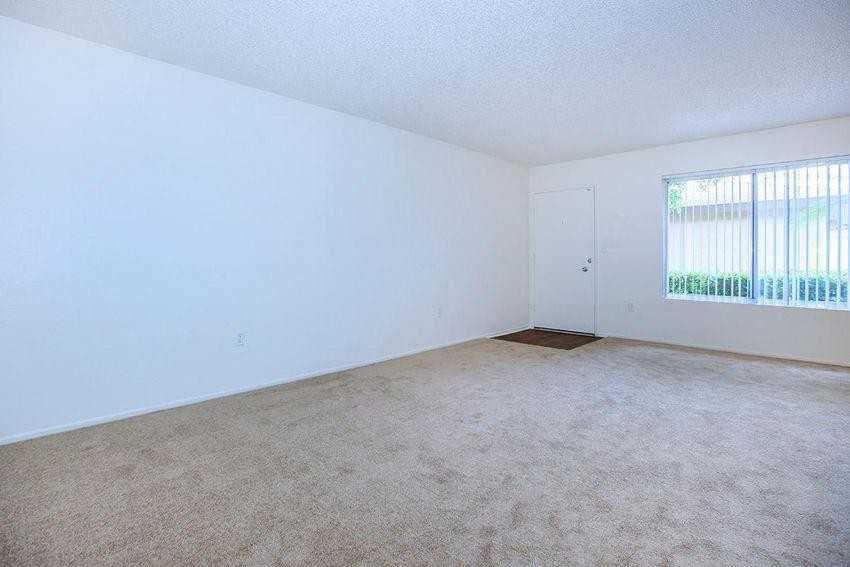 400 S Sunkist St - Photo 3 of 23