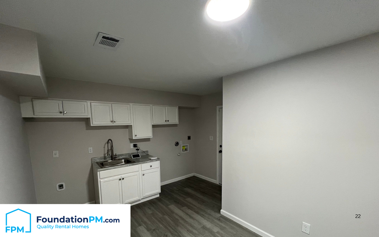 4911 Shayne Cv #1 - Photo 4 of 12