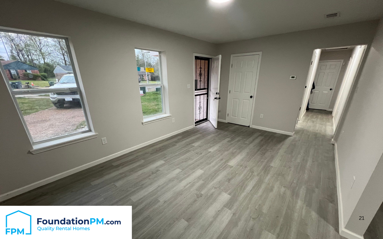 4911 Shayne Cv #1 - Photo 5 of 12