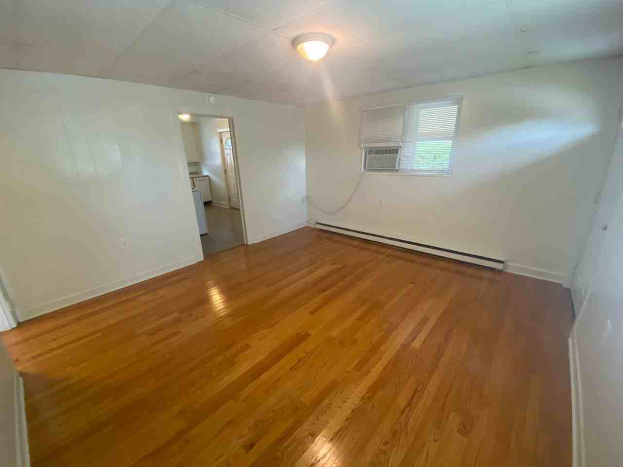 2103 Elmwood Ave - Photo 4 of 17