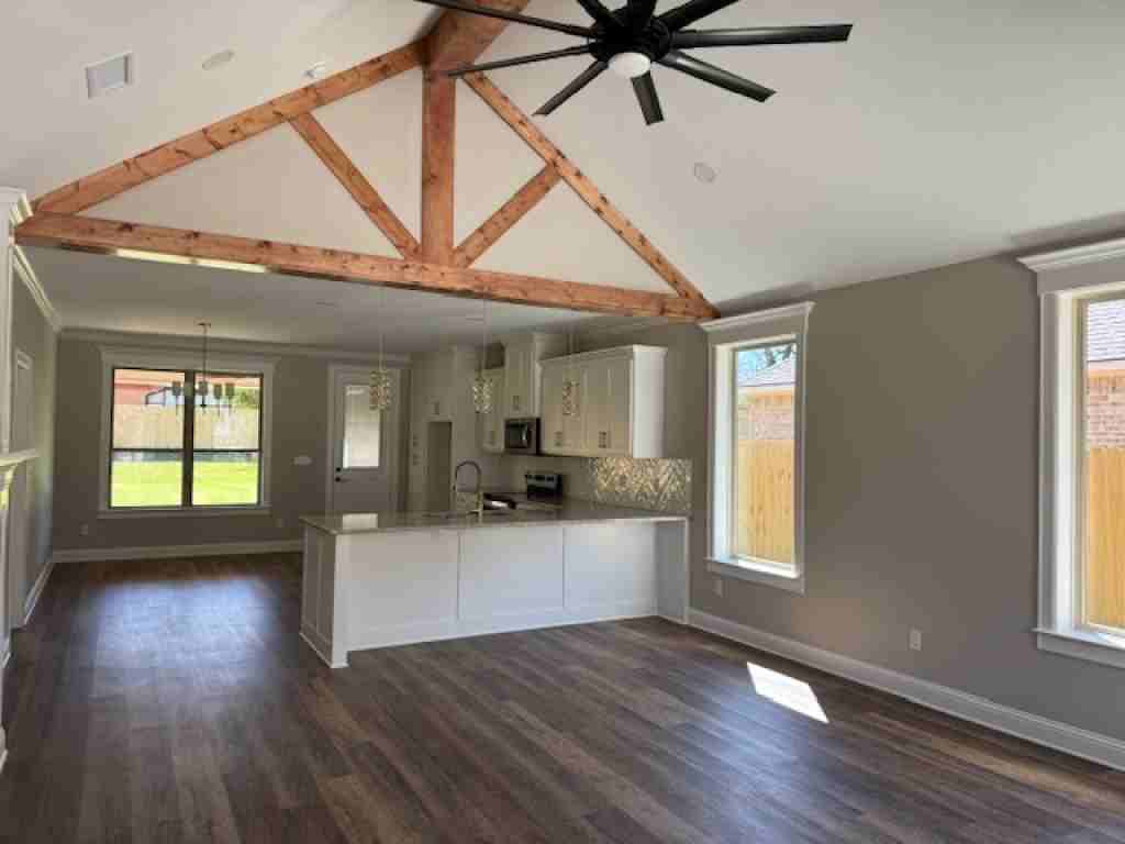 W 32nd St #1 - Photo 2 of 15