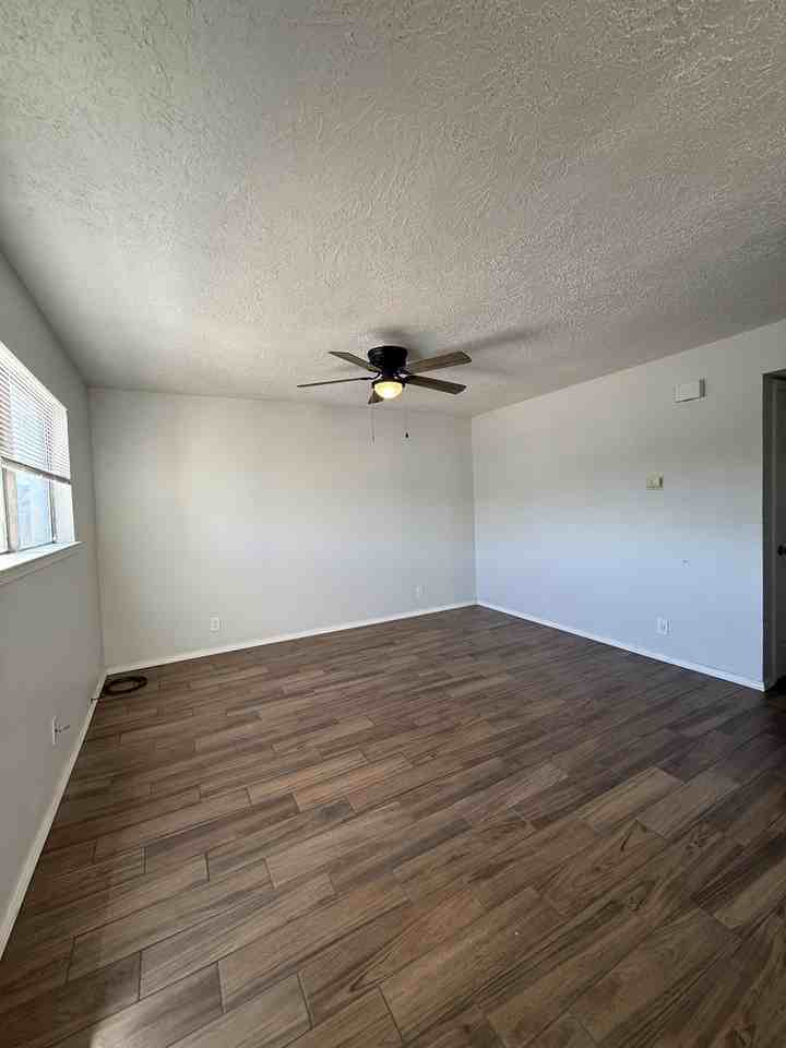 309 Whispering Sands Ct Se #4 - Photo 3 of 15