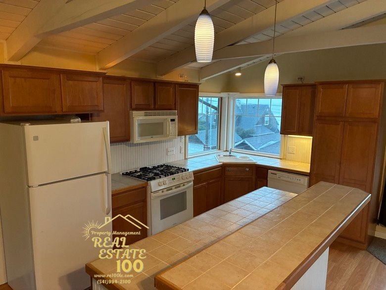 3550 Nw Jetty Ave #308BRND - Photo 2 of 10