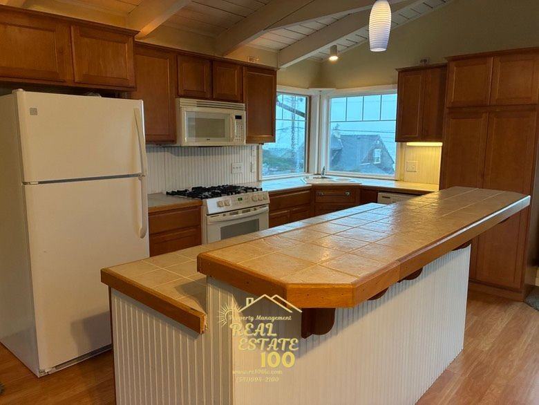 3550 Nw Jetty Ave #308BRND - Photo 3 of 10