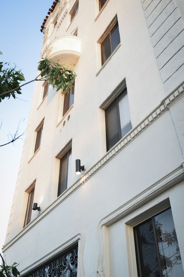 Astor Arms - Photo 4 of 23