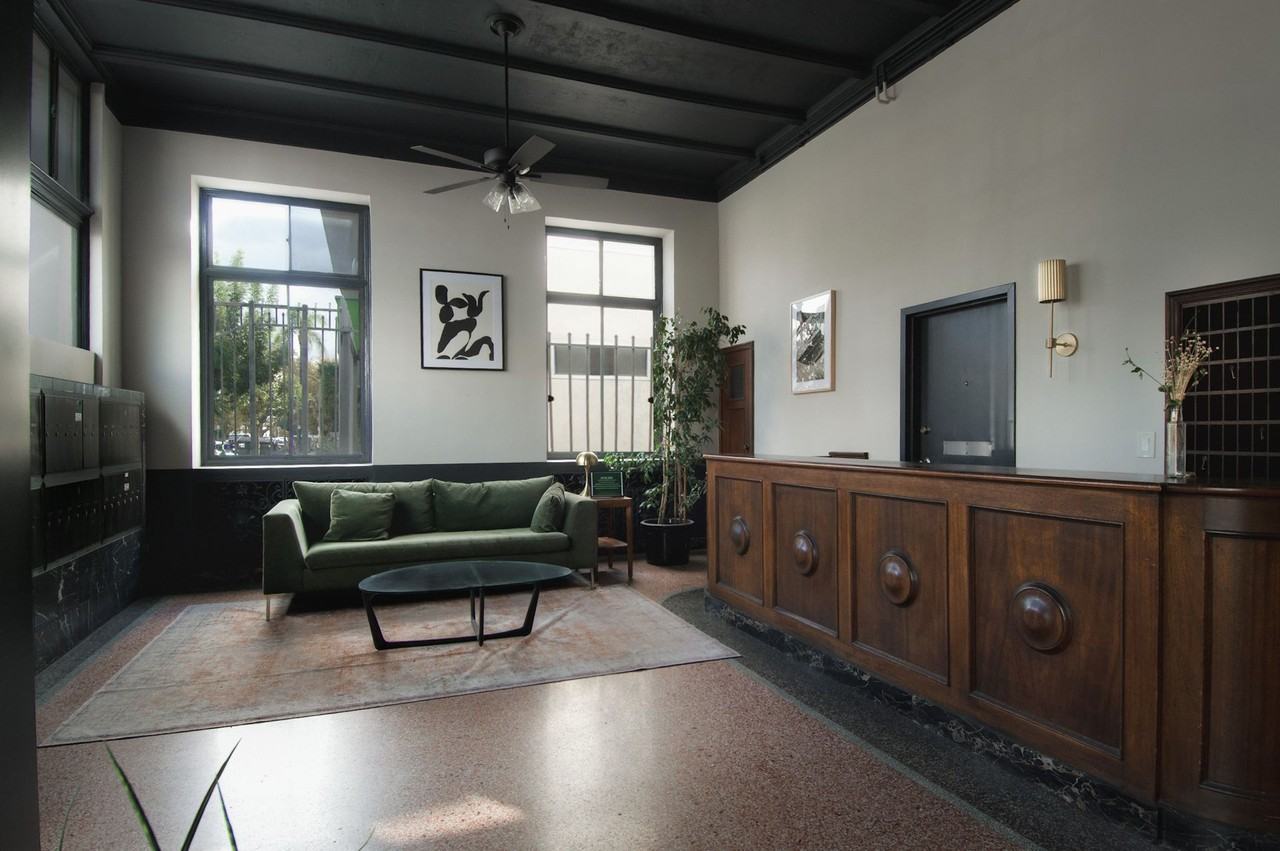 Astor Arms - Photo 6 of 23