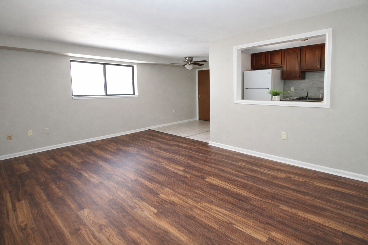 6170 LIBRARY ROADAPT 62 #62 - Photo 2 of 7