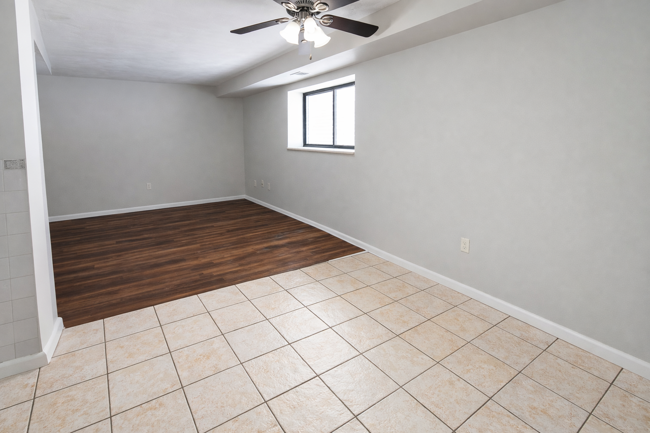 6170 LIBRARY ROADAPT 62 #62 - Photo 4 of 7