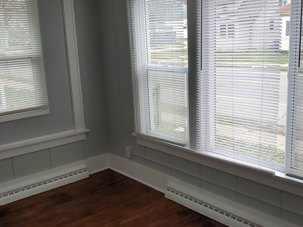 709 S Ironwood Dr #1 - Photo 3 of 16