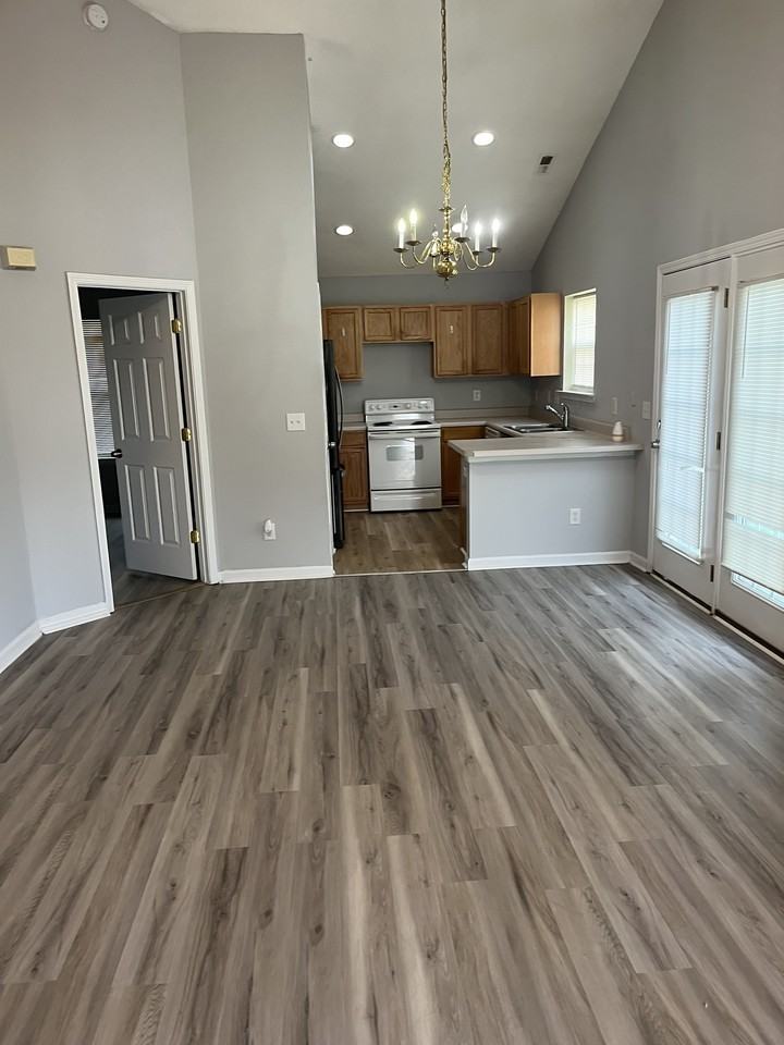 5513 Stewartby Dr #1 - Photo 2 of 24