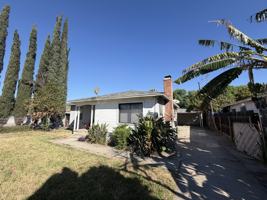 featured image of 858 W 23rd St #1