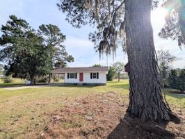 featured image of 6003 Sunrise Dr