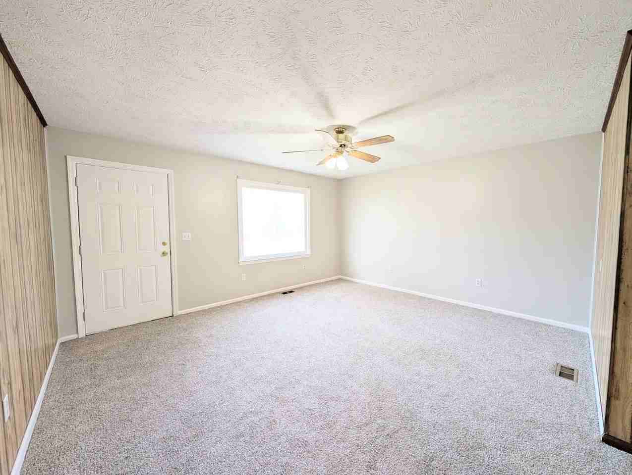 6003 Sunrise Dr - Photo 4 of 28