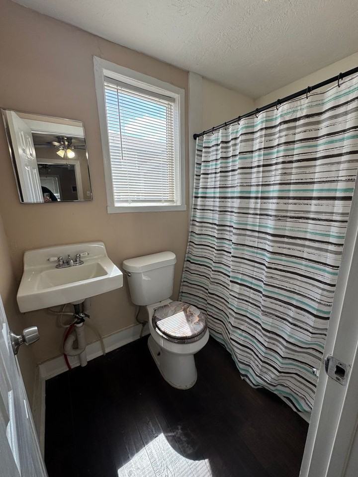 7016 Avenue F - Photo 6 of 19