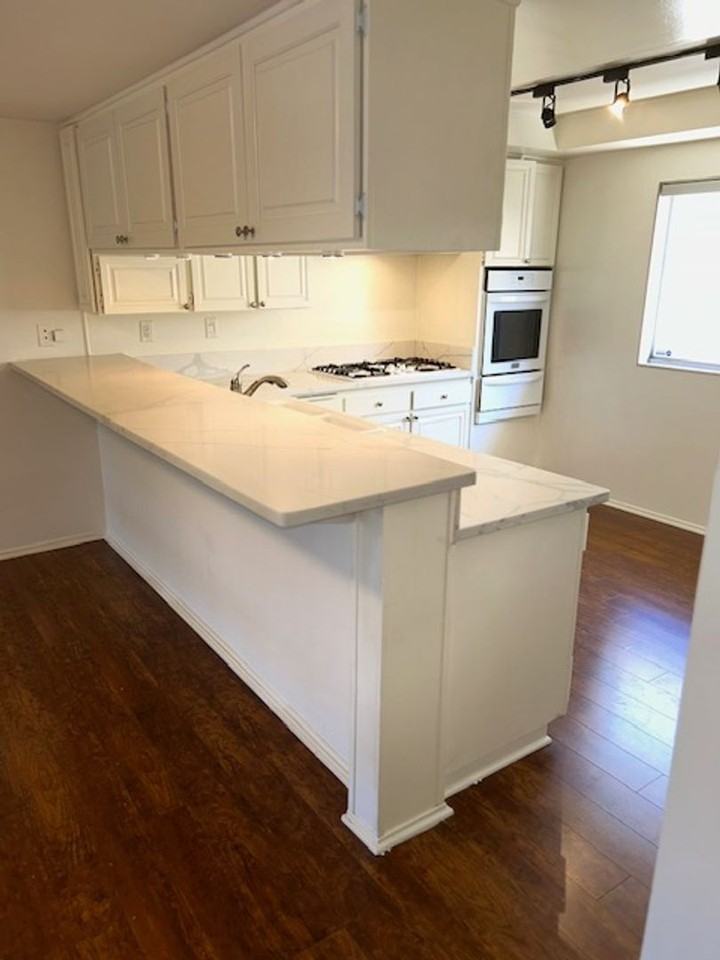 13240 Fiji Way - Photo 7 of 27