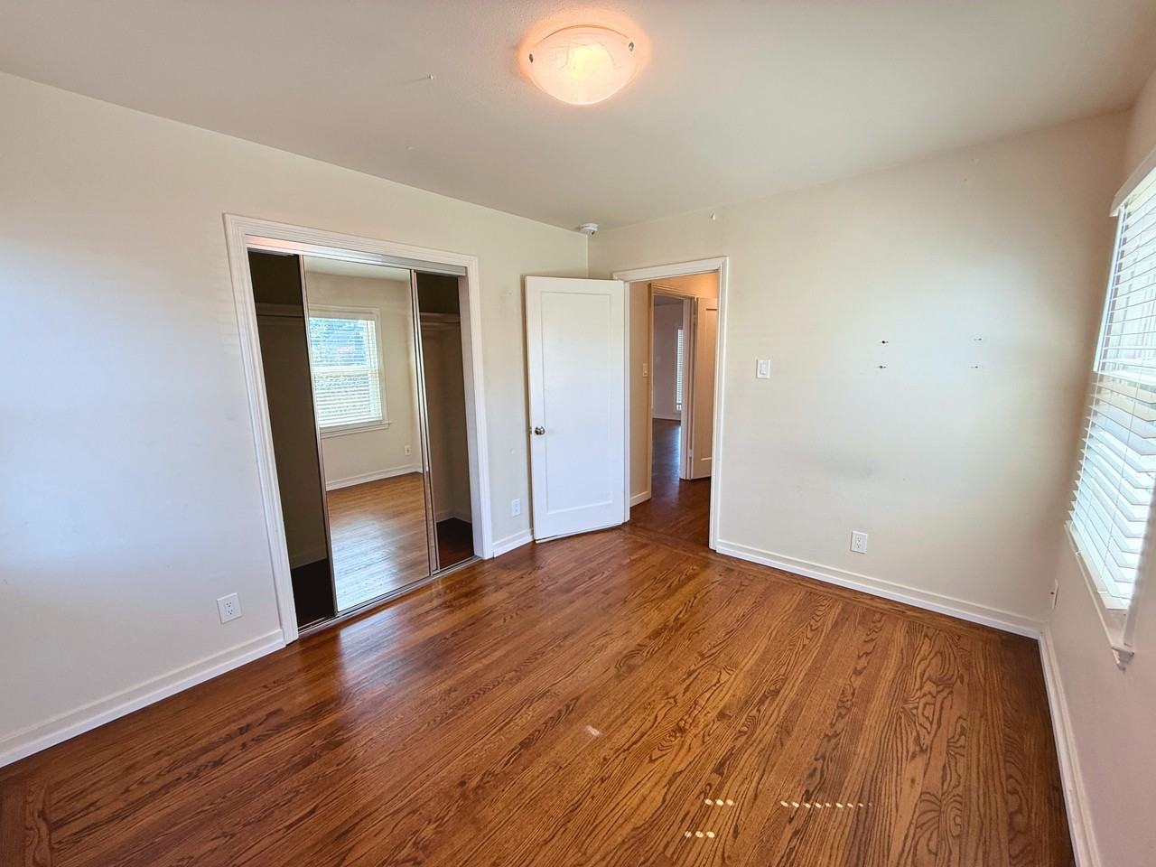 607 2nd Ave #607 - Photo 5 of 15