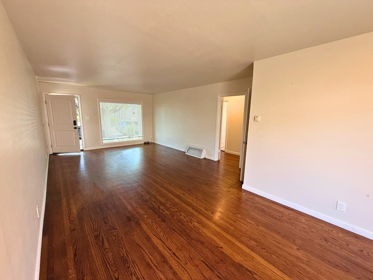 607 2nd Ave #607 - Photo 7 of 15