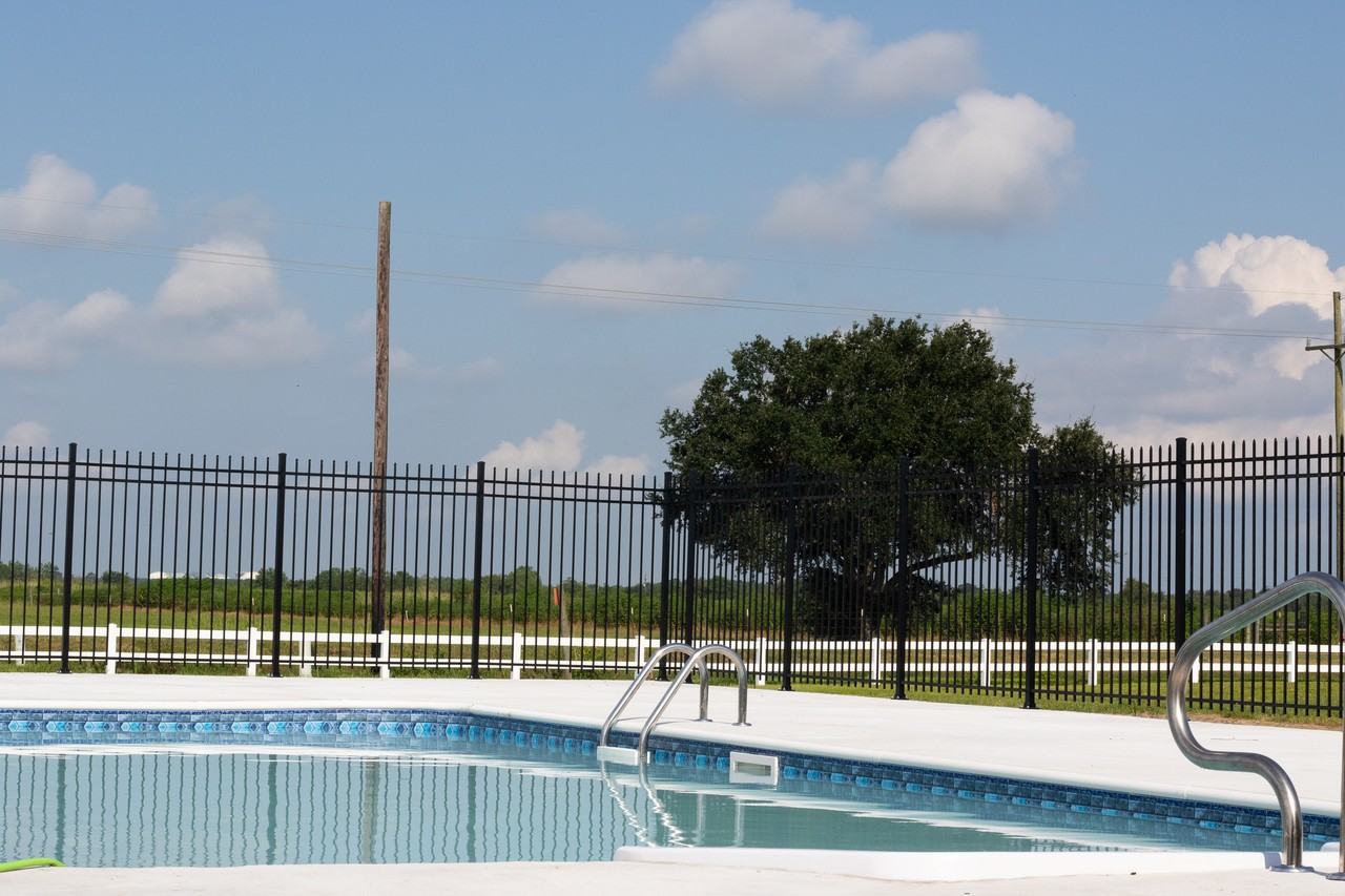 8559 Gulf Hwy - Photo 4 of 8
