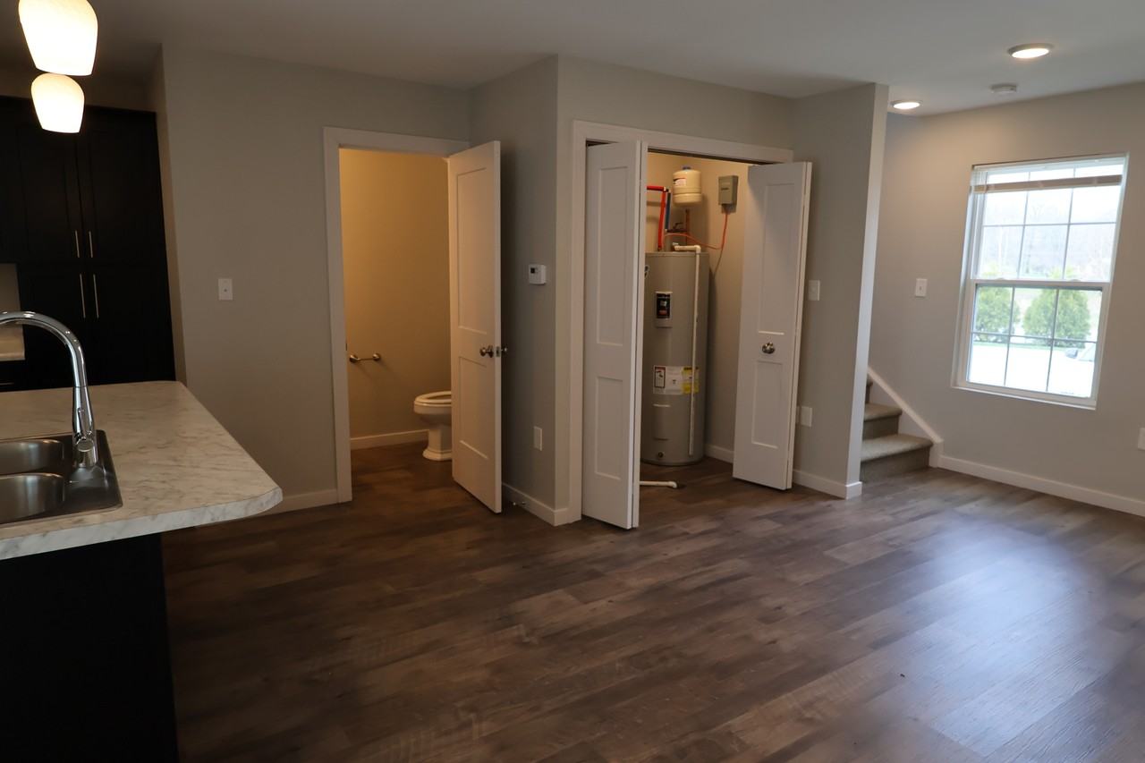 105 Terrace Dr #105 - Photo 4 of 50