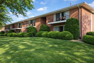 SUNSET BOULEVARD – COMFORT, CONVENIENCE & LOW - Photo 1 of 1