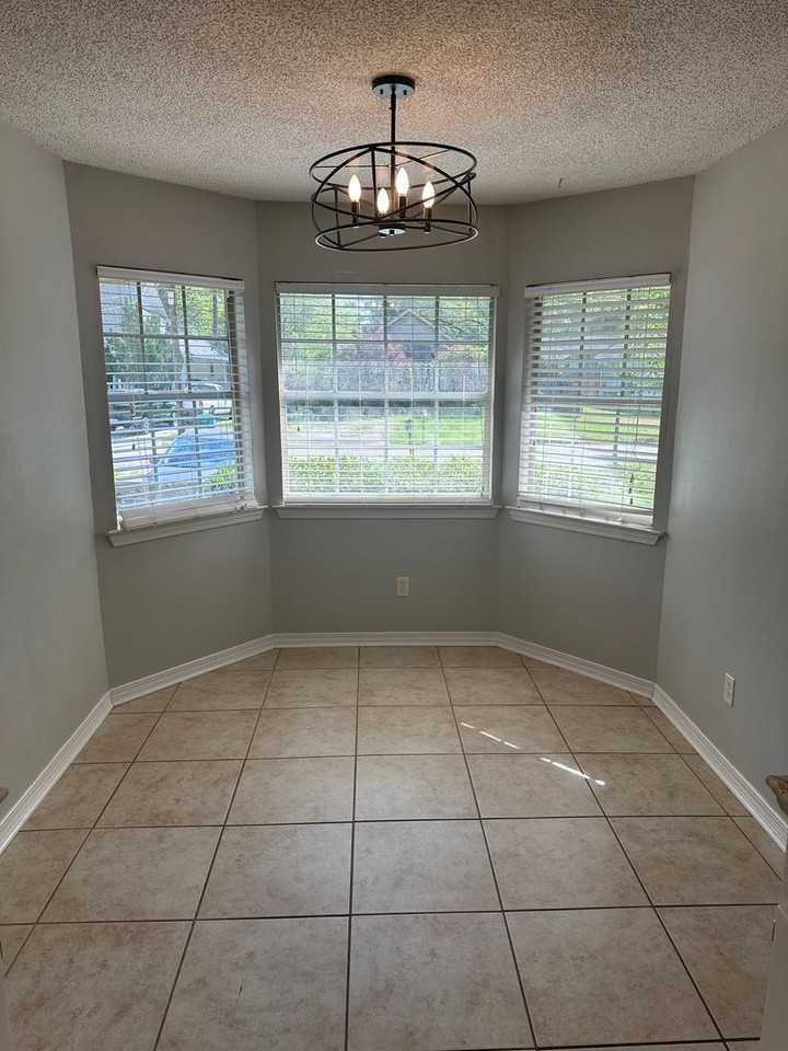 70403 L St - Photo 7 of 12