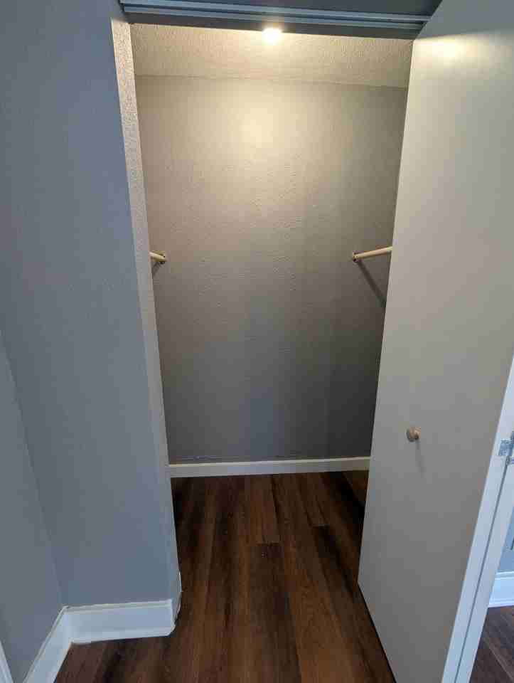 415 Sw Watson Ave #1 - Photo 5 of 16