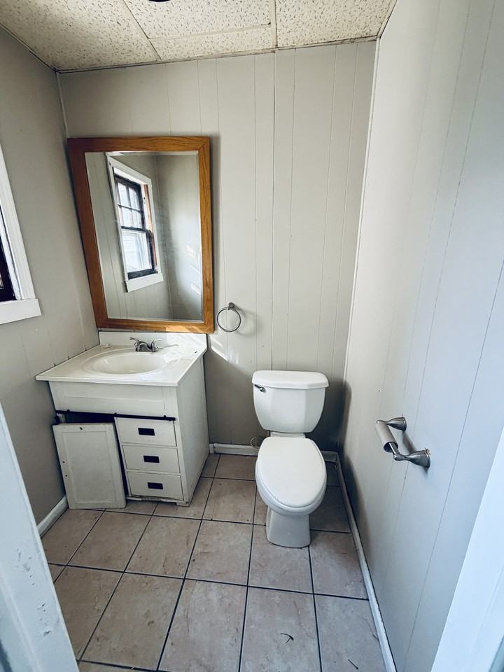 999 Dewey Ave #999 - Photo 6 of 20