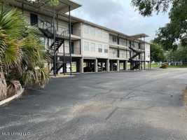 featured image of 3230 Cumberland Road - 213Unit 213 #213