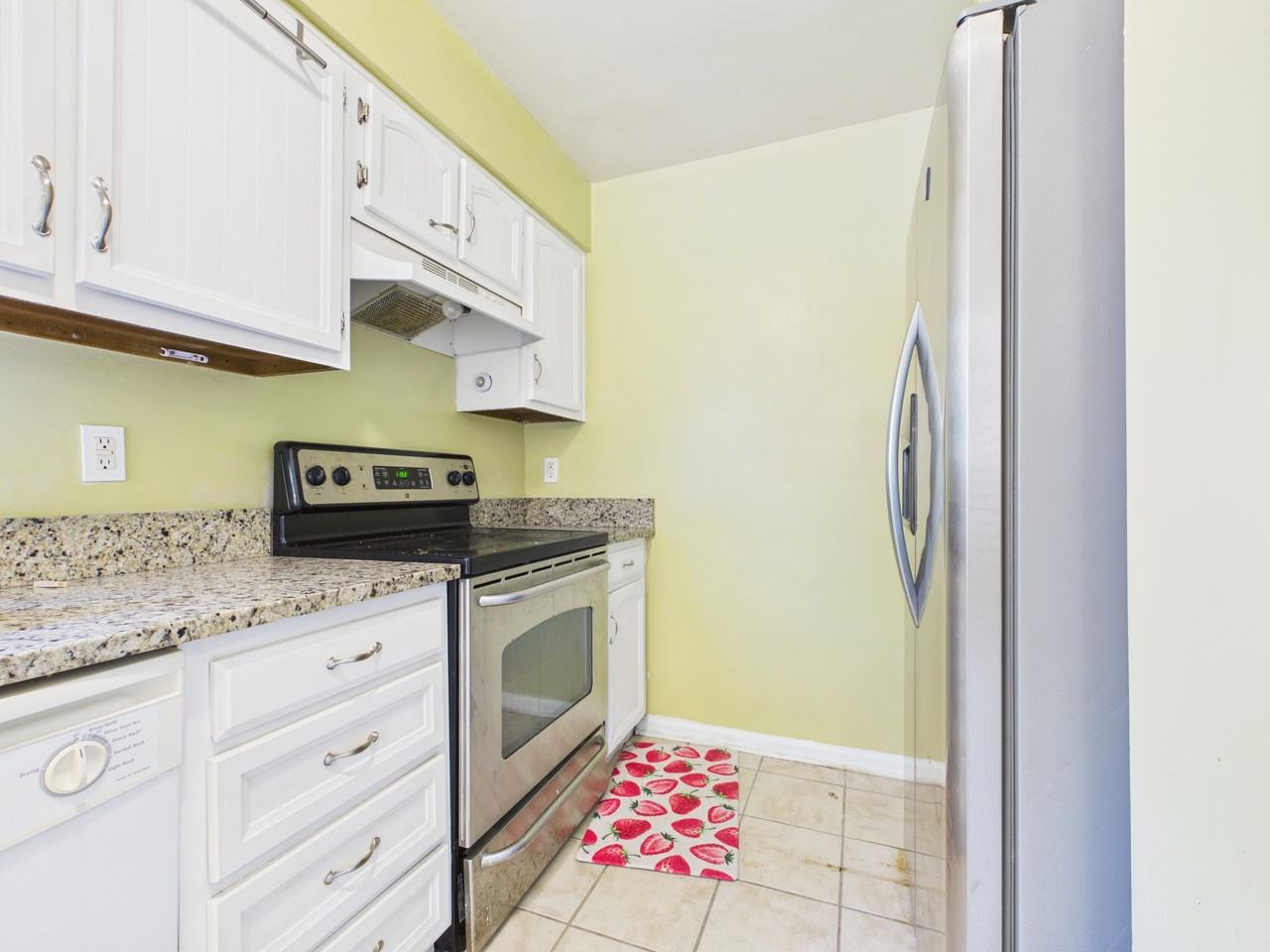 8811 Hunter Ridge Dr #1 - Photo 2 of 21