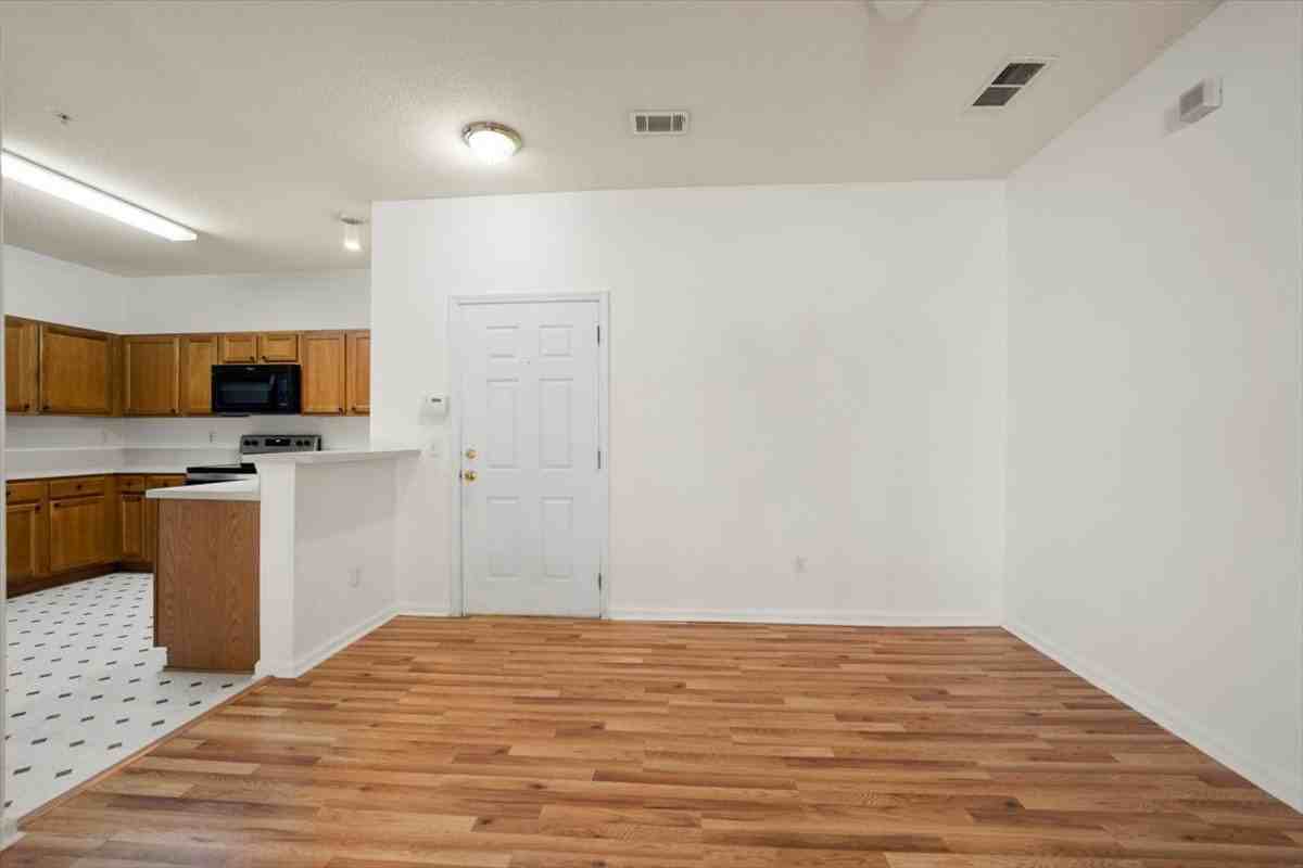 3641 Kirkpatrick Cir #1 - Photo 4 of 29