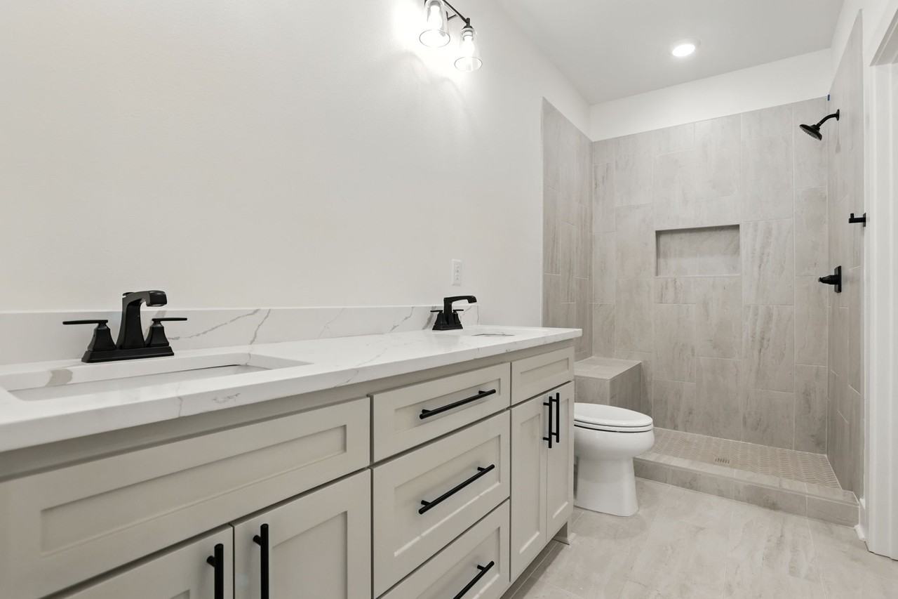 13417 Teton Dr #1 - Photo 2 of 20