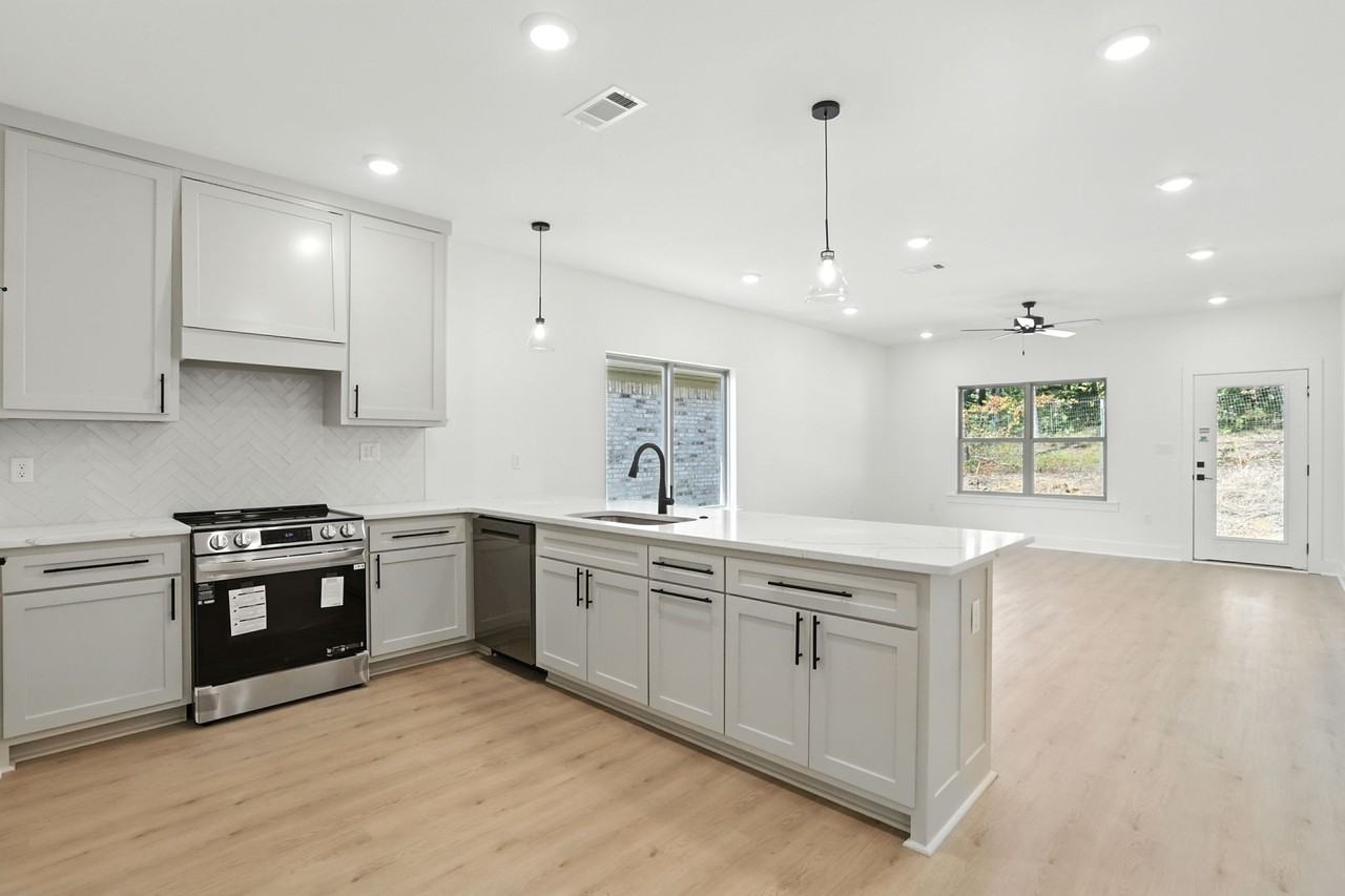 13417 Teton Dr #1 - Photo 3 of 20