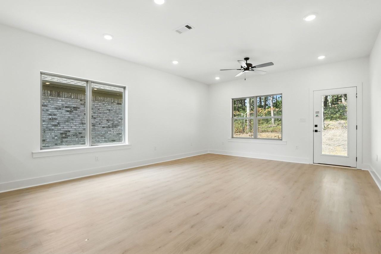 13417 Teton Dr #1 - Photo 4 of 20