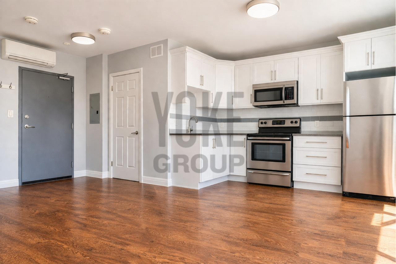 233 1-233-239 St Paul Street #1 - Photo 3 of 8