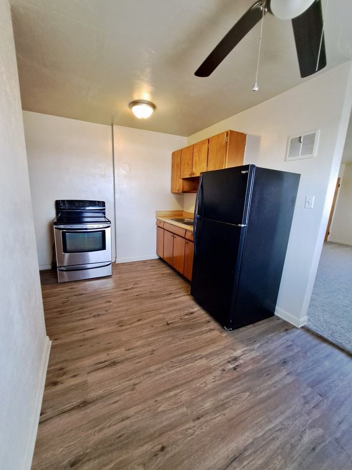 62 Bennington Dr #3 - Photo 3 of 6