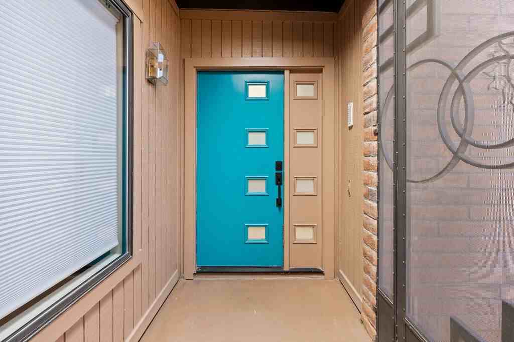 1021 W Desert Canyon Pl #1 - Photo 4 of 50